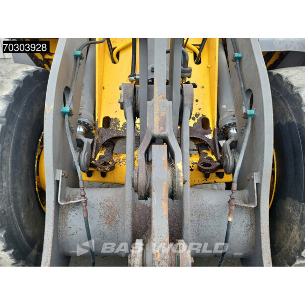 2003 فولفو L60E-43898409