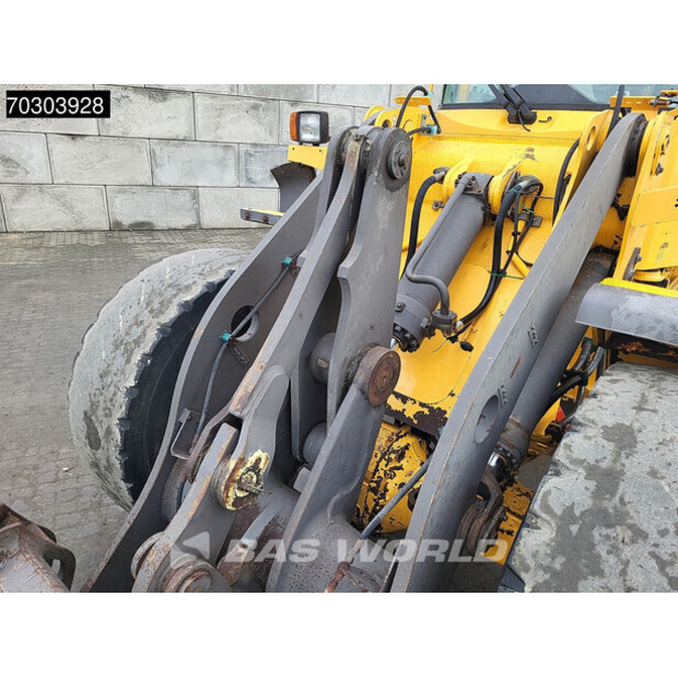 2003 فولفو L60E-43898410