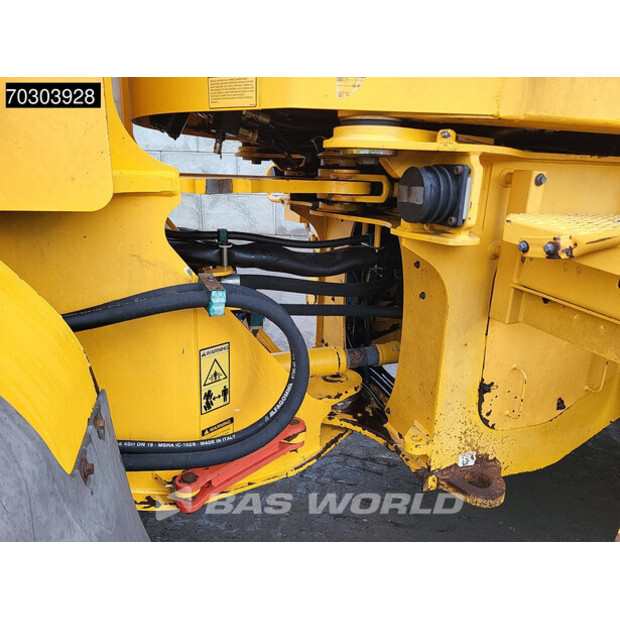 2003 فولفو L60E-43898426