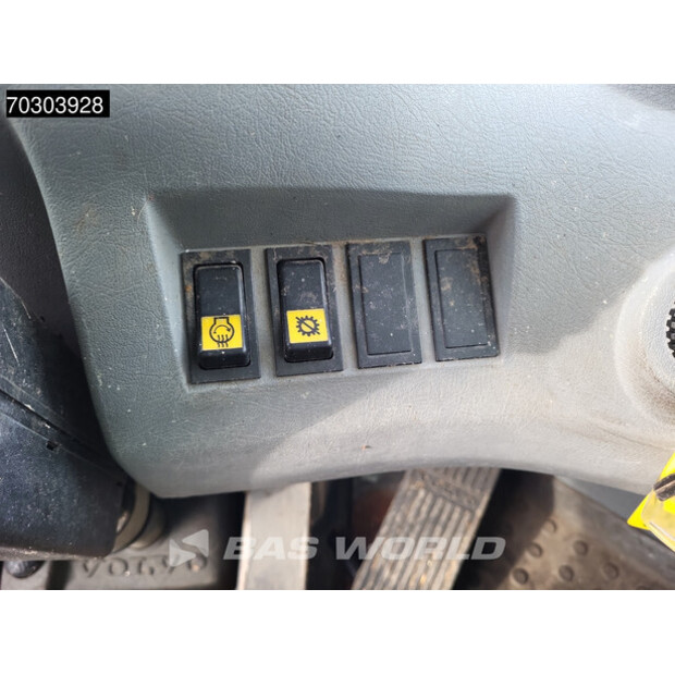 2003 فولفو L60E-43898442