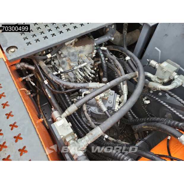 2017 دووسان DX235LCR-5-43898635