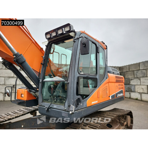 2017 دووسان DX235LCR-5-43898643