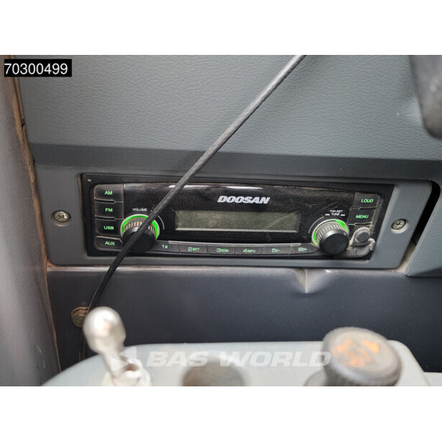 2017 دووسان DX235LCR-5-43898656