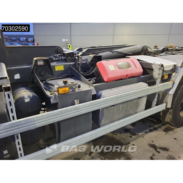 2011 Scania P420-43899012