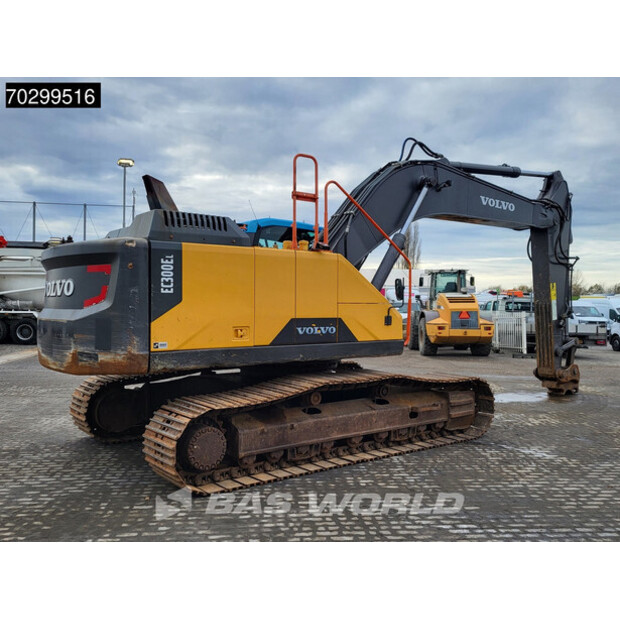 2018 Volvo EC300EL-43899082