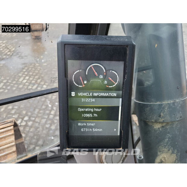 2018 Volvo EC300EL-43899108