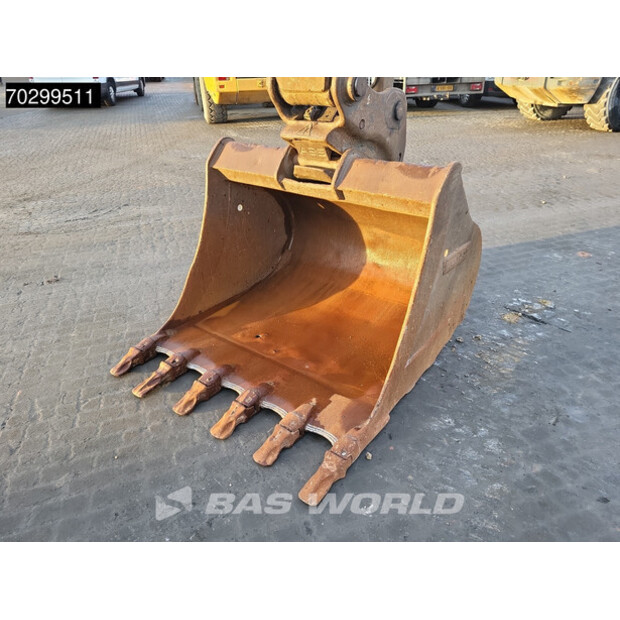 2017 Volvo EC220EL-43899172