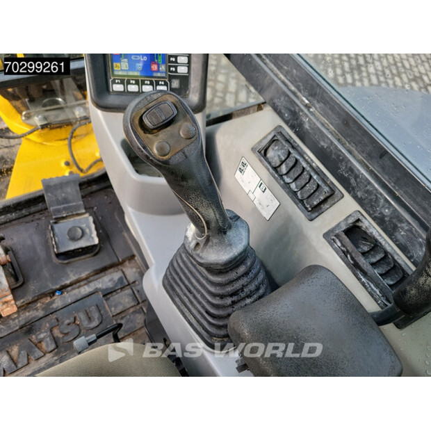 2020 كوماتسو PC55MR-5E0-43899232