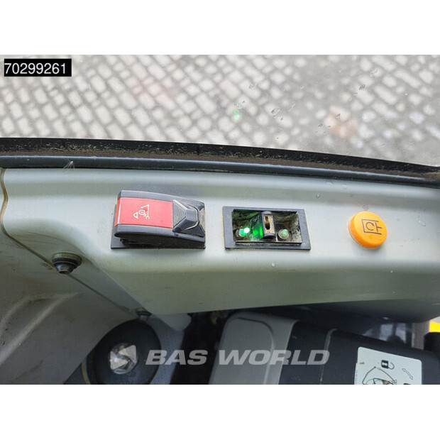 2020 كوماتسو PC55MR-5E0-43899236