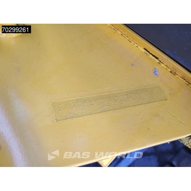 2020 كوماتسو PC55MR-5E0-43899241