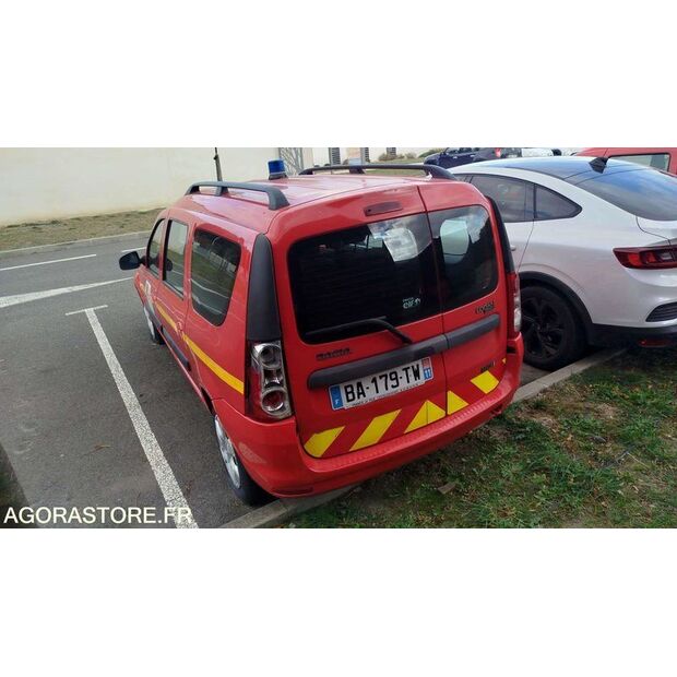 2010 داسيا LOGAN-43912351