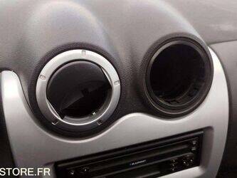 2010-dacia-logan-1388129-43912355