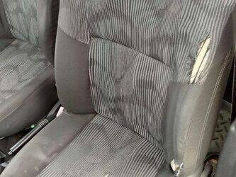 2010-dacia-logan-1388129-43912361