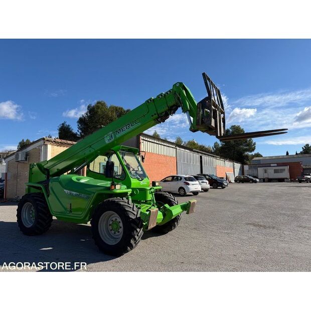 2018 ميرلو P40.17-43912837