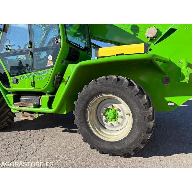 2018 ميرلو P40.17-43912840