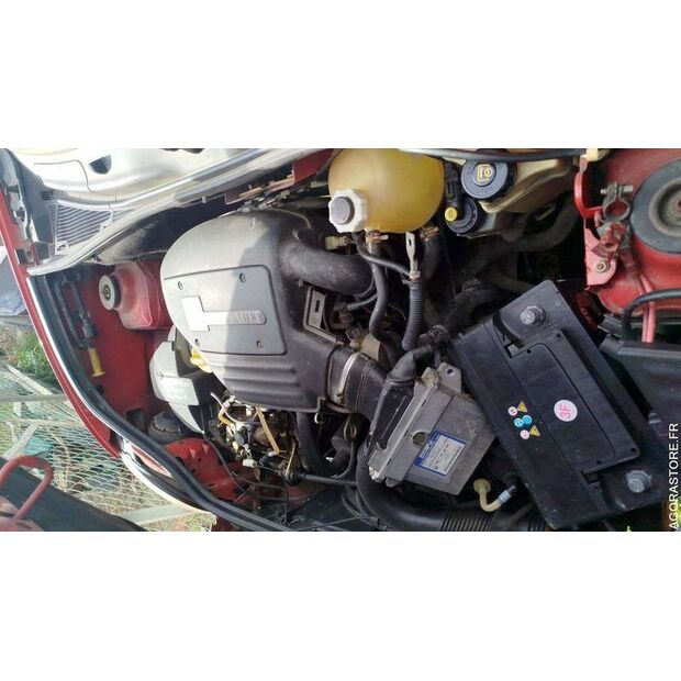 2000 رينو Kangoo-43912874