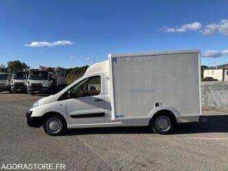 2011-peugeot-expert-1388182-43913109