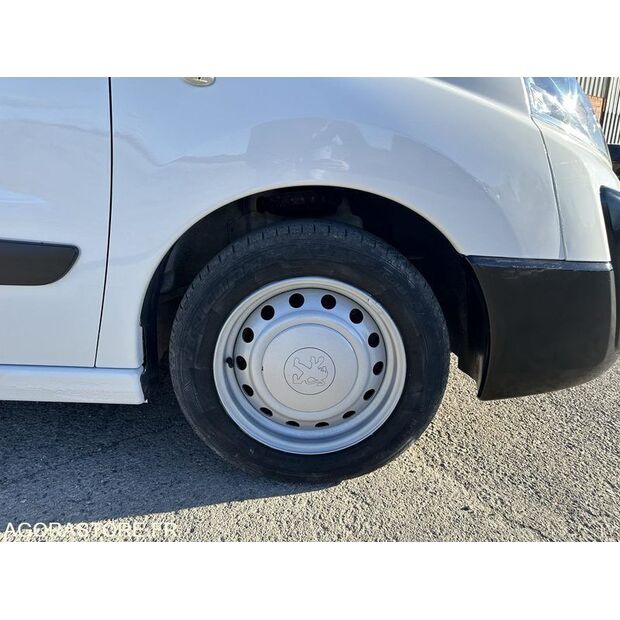 2011 بيجو Expert-43913115