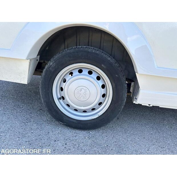 2011 بيجو Expert-43913116