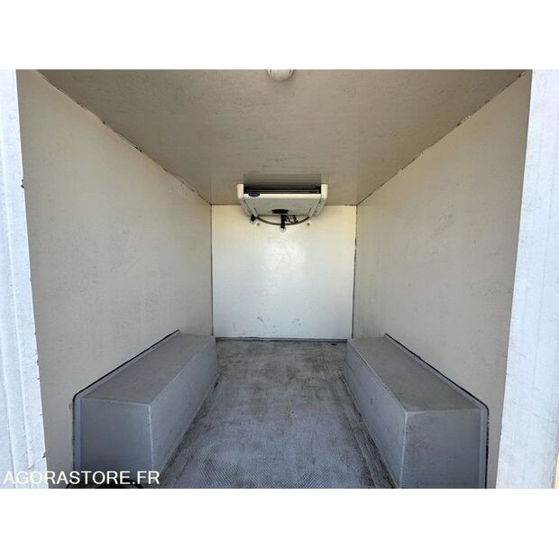 2011 بيجو Expert-43913120