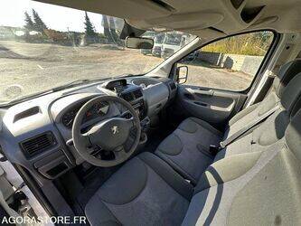 2011-peugeot-expert-1388182-43913121