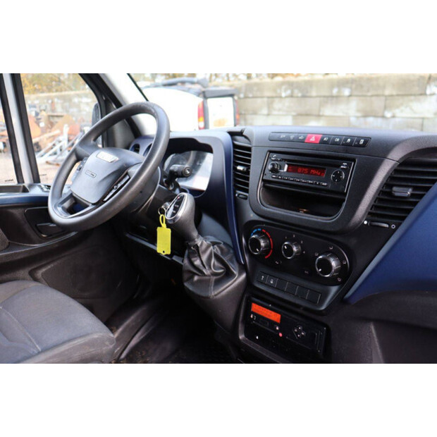 2017 Iveco Daily 40C21-43914467