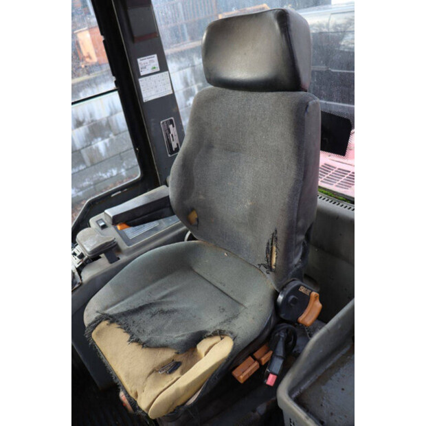 1999 Komatsu WA 270-3-43914746