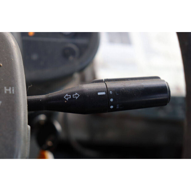 1999 Komatsu WA 270-3-43914751