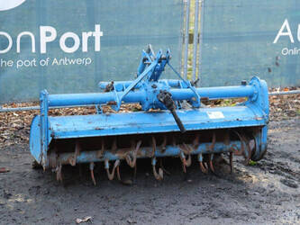 صورة ل معدات الزراعة والغابات ميتسوبيشي R1432S