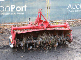 صورة ل مرشات مقطورة يانمار RSB 1403