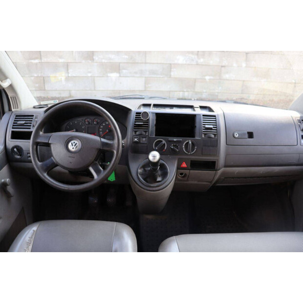 2009 فولكس فاجن Transporter 7JD-AXA2D-43915088