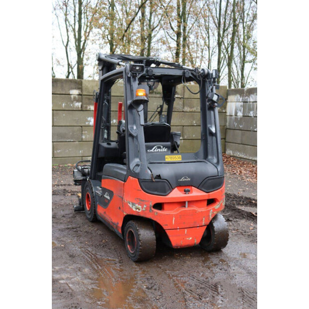 ليندي E25-43915258