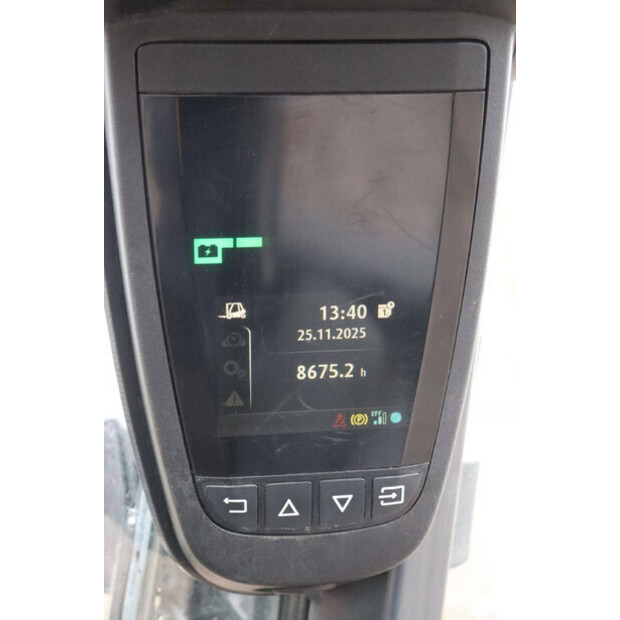 ليندي E25-43915283