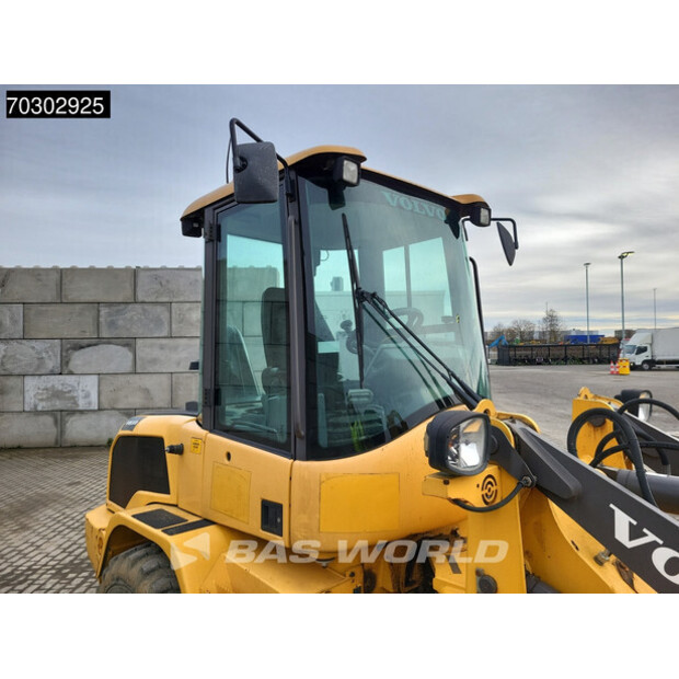 2017 Volvo L30G-43915343