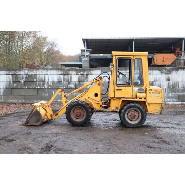 1990 زيتلميير ZL401B-43915491