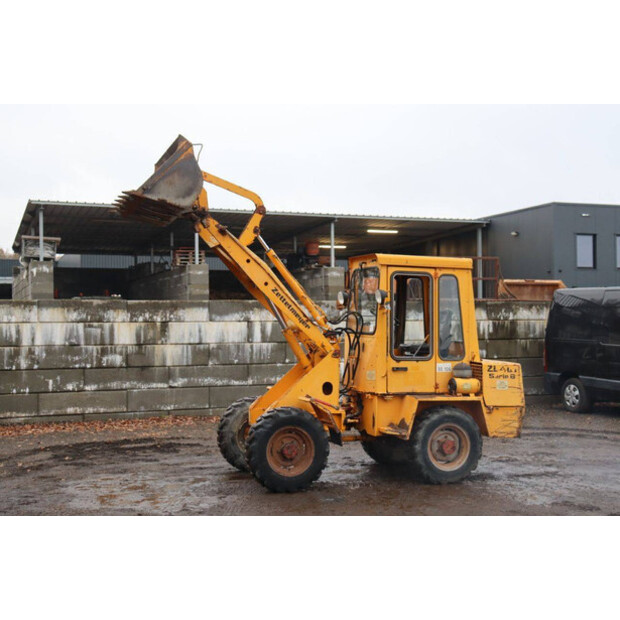 1990 زيتلميير ZL401B-43915545