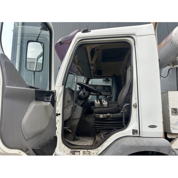 2005 Renault Rincheval-43915553