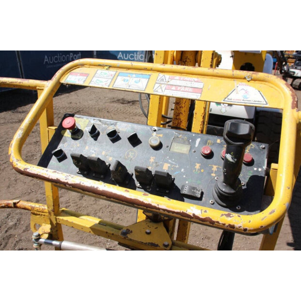 2005 نيفتيليفت HR15NDE-43916094