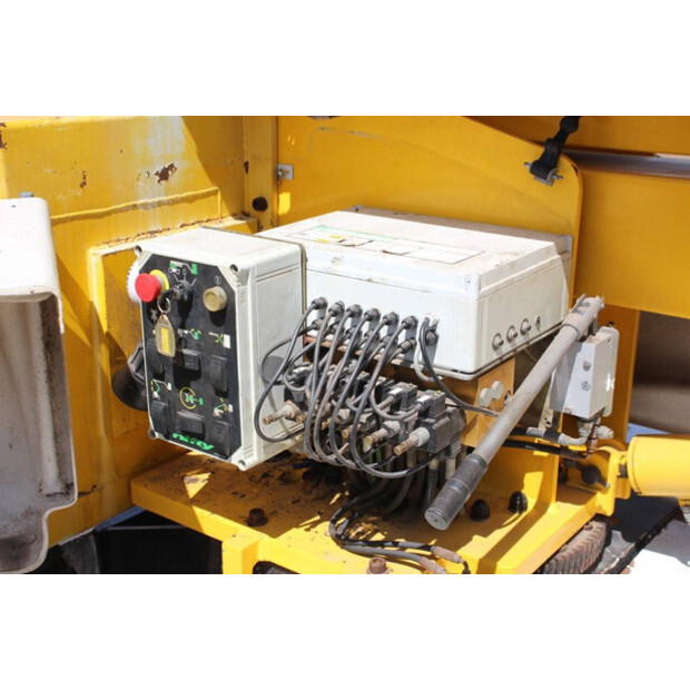 2005 نيفتيليفت HR15NDE-43916101