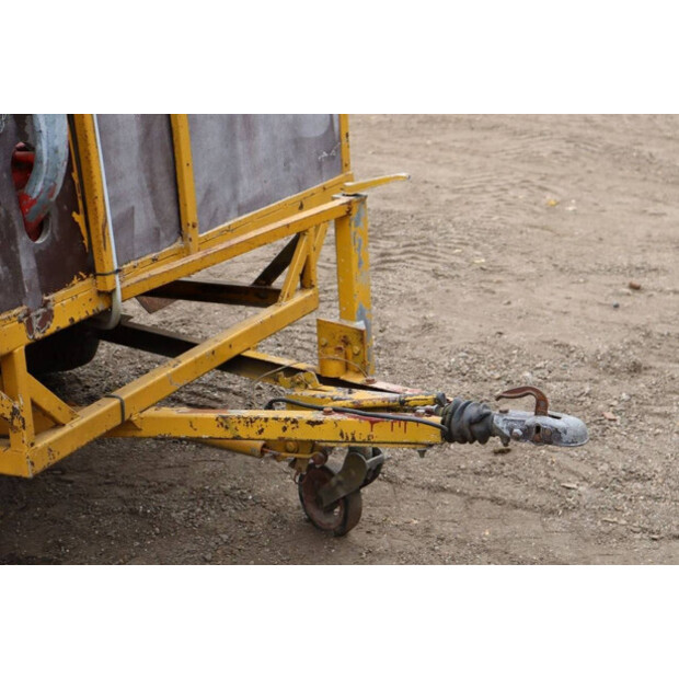 1977 بيترس AIIZH-43916180