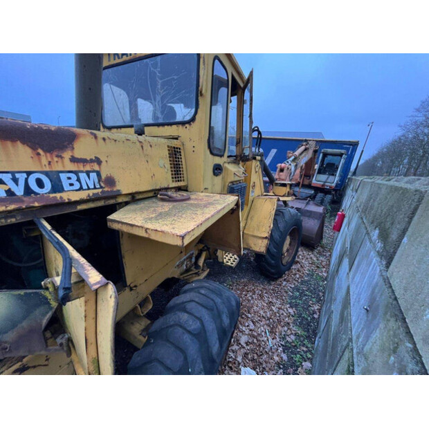 فولفو BM L50-43916252