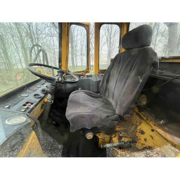 فولفو BM L50-43916259