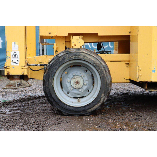 2013 Genie GS-2669-43916321