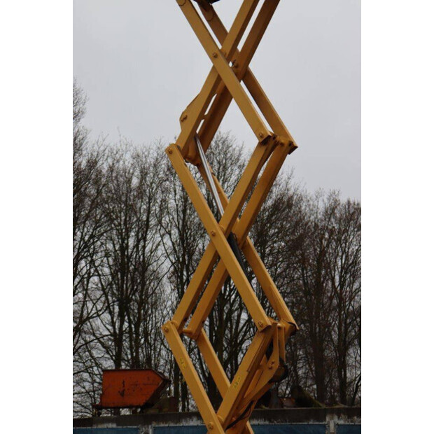 2013 Genie GS-2669-43916342