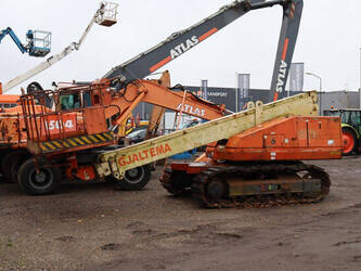 Image for TELESCOPIC BOOM LIFTS 2001 Aichi RZ150