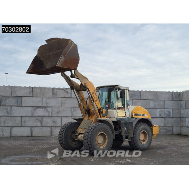 2005 ليبهير L538-43916914