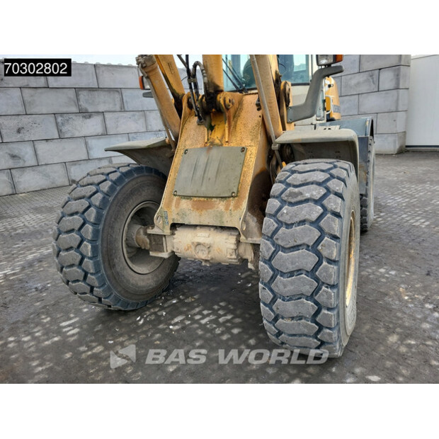 2005 ليبهير L538-43916923