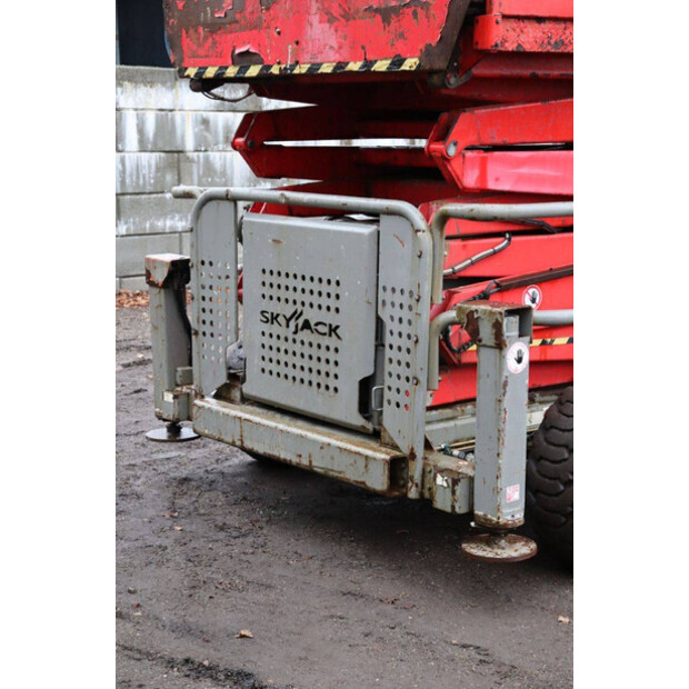 2013 SkyJack SJ 9250-43917305