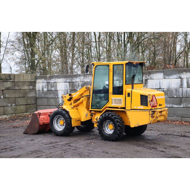 2004 Weidemann P50-43917451