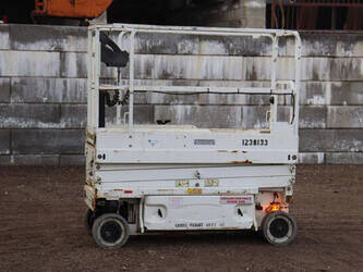 صورة ل رافعات مقصية 2015 جيه ال جي 1930ES